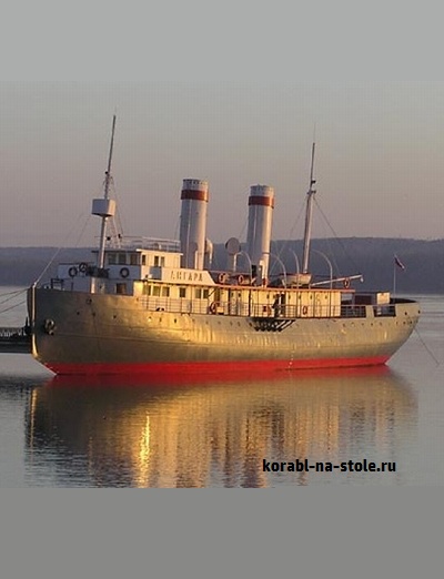 Чертёж модели паро-ледокола Ангара / Steamer Icebreaker Angara (1900) для сборки и историческая справка