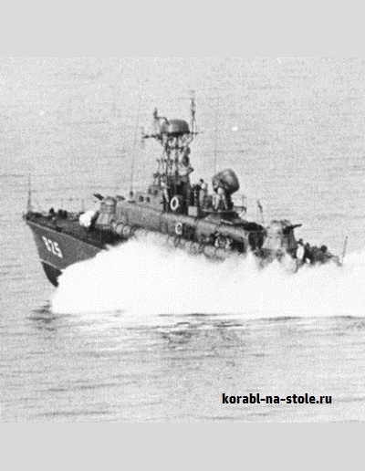 Чертёж модели Торпедного катера К8 / Torpedo boat K8 (1971) для сборки и историческая справка