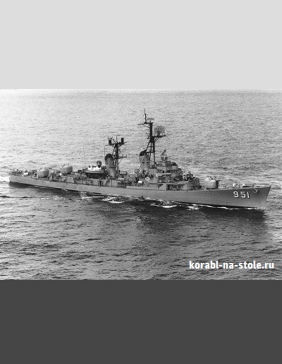 Чертёж модели Эсминца Тёрнер Джой / destroyer USS TURNER JOY для сборки и историческая справка