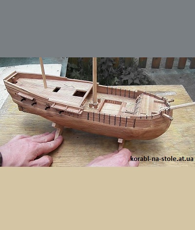 Чертёж модели бомбардирского корабля Bombardier Salamander / Саламандра (1687) для сборки и историческая справка